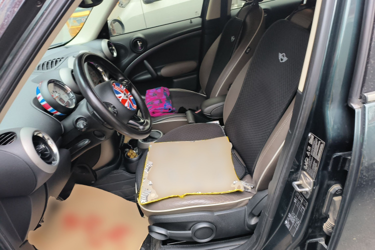 MINI Countryman 2011款 1.6T COOPER S ALL4 5座版中控内饰19