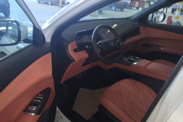 长安CS75 PLUS 2025款 第四代 UItra 2.0T 新蓝鲸 智慧劲擎型中控内饰20