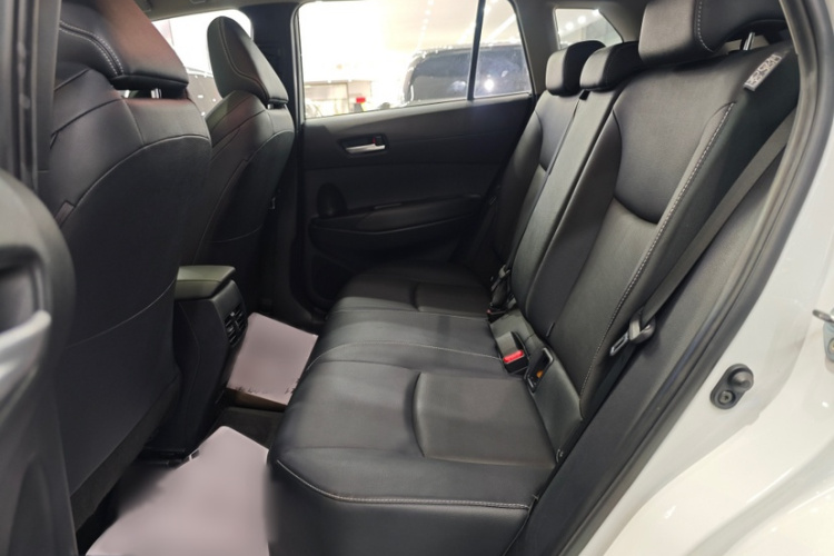 丰田 锋兰达 2022款 2.0L CVT豪华PLUS版中控内饰7002