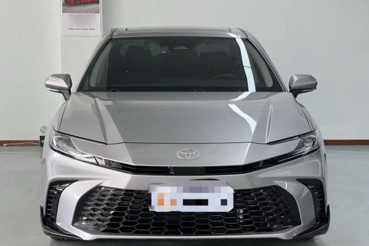 丰田 凯美瑞 2026款 双擎 2.0HSE 运动Lite版车身外观6003