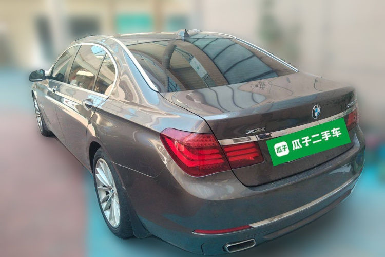 宝马7系 2014款 730Li 臻享型车身外观6003