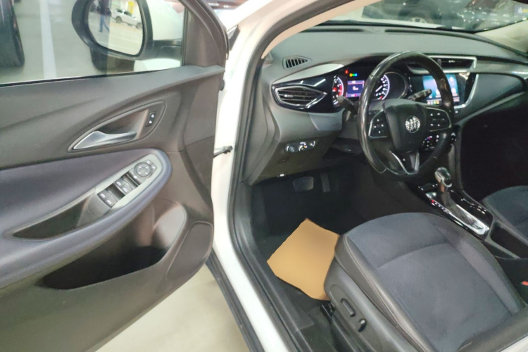 别克 昂科拉GX 2020款 20T CVT两驱豪华型中控内饰20