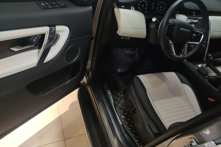 路虎 发现运动版 2022款 249PS R-Dynamic S 性能版 5座中控内饰20