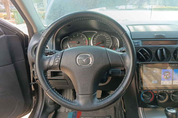马自达6 2014款 2.0L 自动经典型中控内饰13