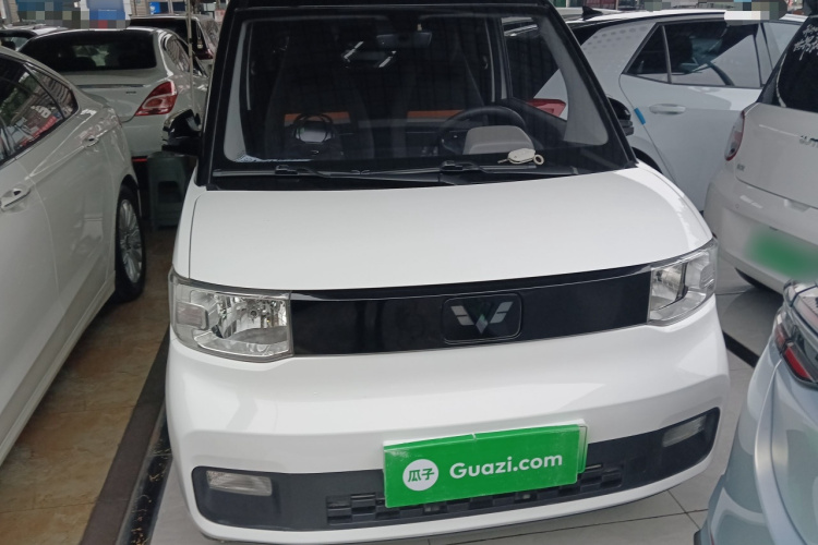 五菱汽车 宏光MINIEV 2021款 马卡龙夹心款 170km 磷酸铁锂车身外观6001