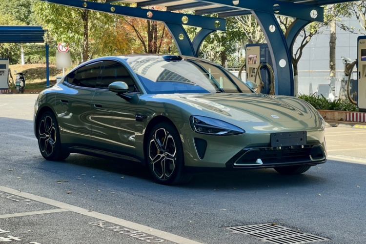 小米汽车 小米SU7 2024款 后驱超长续航高阶智驾Pro版车身外观6008