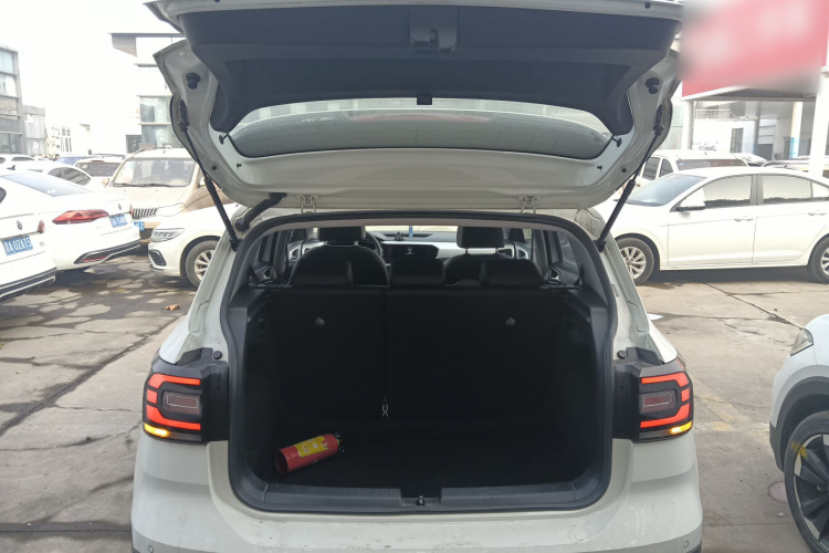 大众 探影 2023款 200TSI DSG 悦智联版机舱底盘23