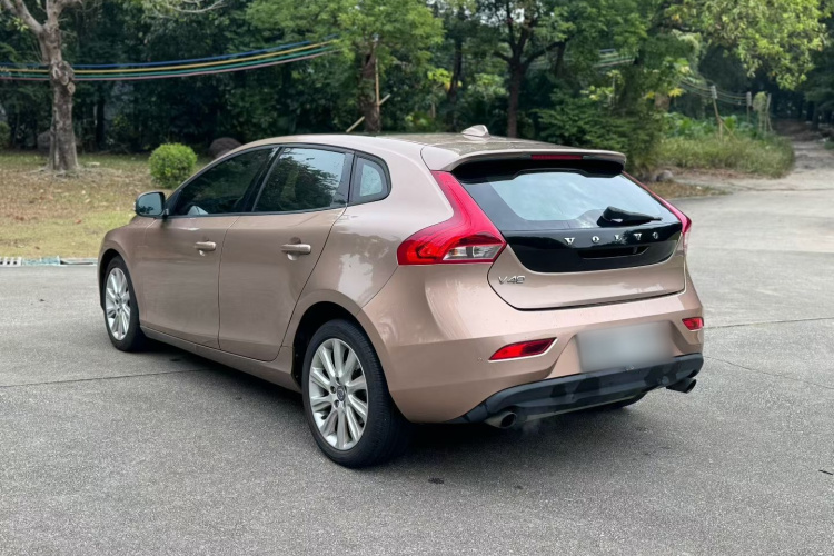 沃尔沃V40 2015款 1.6T 智逸版车身外观6008