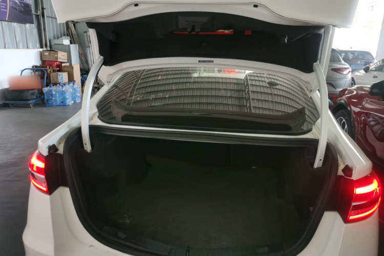 福特 蒙迪欧 2020款 EcoBoost 180 时尚型机舱底盘23