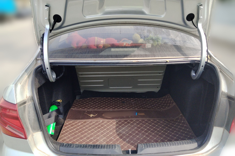 大众 捷达 2017款 1.5L 自动时尚型中控内饰23