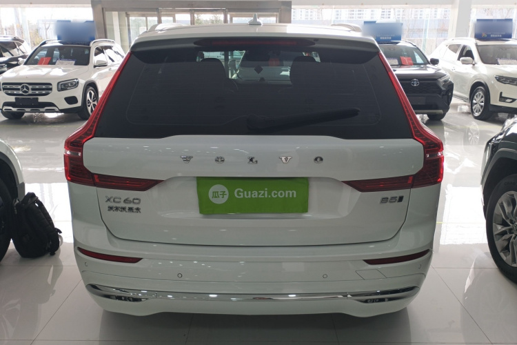 沃尔沃XC60 2025款 B5 四驱智远豪华版车身外观6
