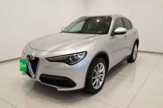 阿尔法·罗密欧 Stelvio斯坦维 2017款 2.0T 200HP 豪华版