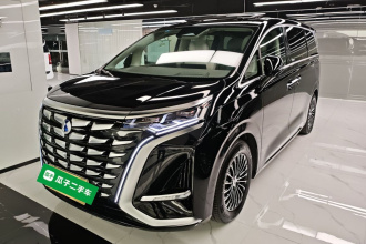 腾势D9 2022款 DM-i 970 四驱旗舰型