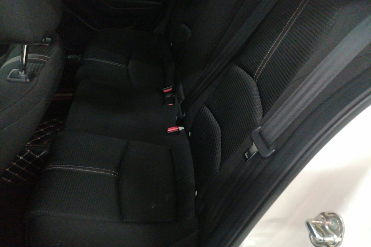 马自达3 昂克赛拉 2019款 云控版 三厢 1.5L 自动豪华型 国V中控内饰21