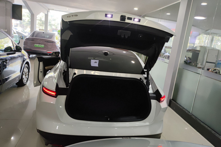 蔚来ET5 2022款 100kWh局部细节23