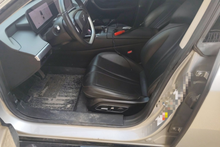 小鹏P7 2021款 670G中控内饰19