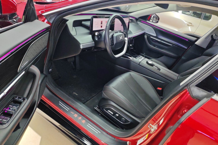 小鹏P7 2021款 480N中控内饰20