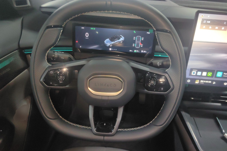 领克07 2024款 EM-P 126长续航 Ultra中控内饰13