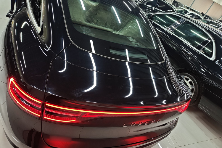 鸿蒙智行 智界S7 2024款 Pro车身外观6004