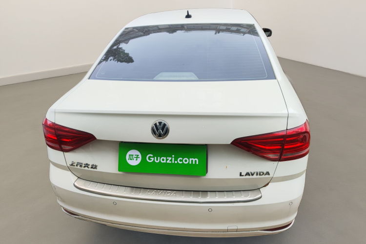 大众 朗逸 2017款 1.6L 手动风尚版车身外观6