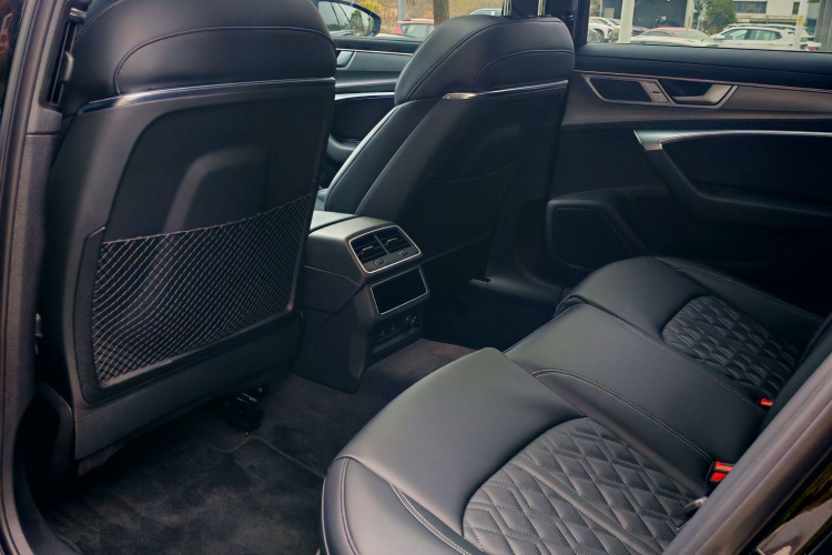 奥迪A6L 2025款 45 TFSI 臻选动感型中控内饰7007