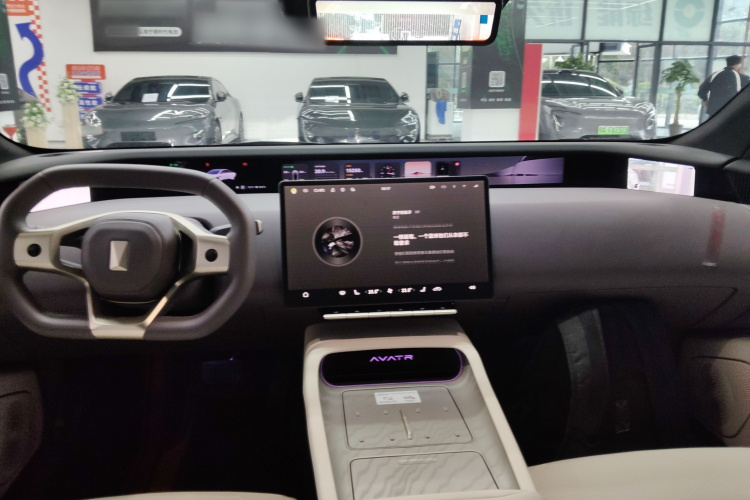 阿维塔12 2024款 650 三激光四驱GT版中控内饰12
