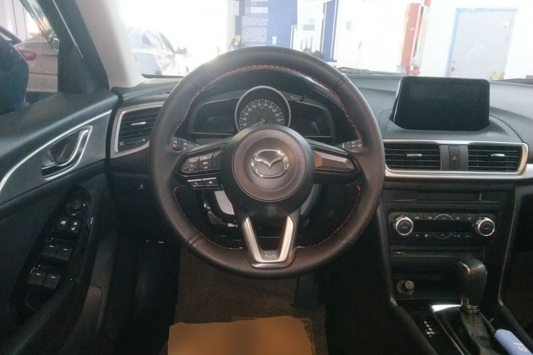 马自达3 昂克赛拉 2017款 两厢 1.5L 自动豪华型 国V局部细节13