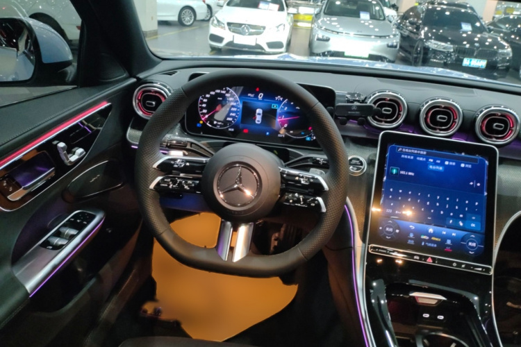 奔驰C级 2024款 改款 C 260 L 运动版局部细节13