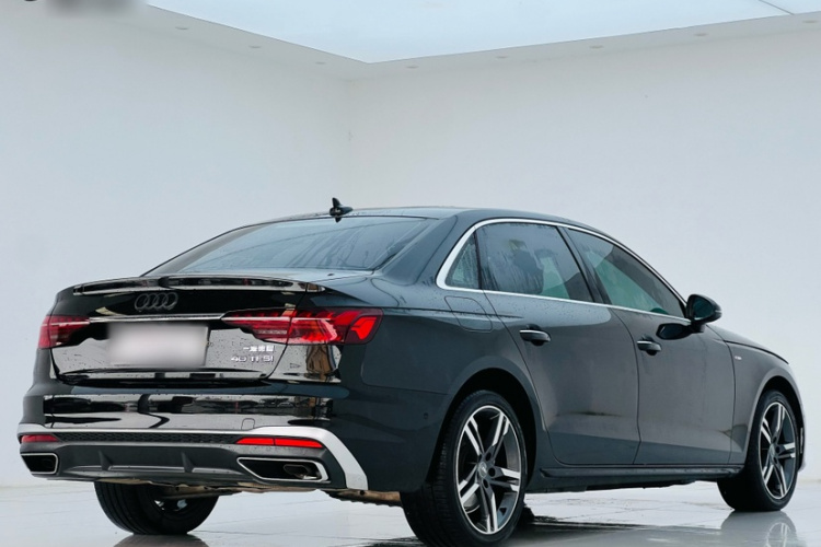 奥迪A4L 2020款 40 TFSI 豪华动感型车身外观6004