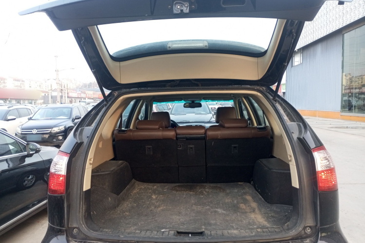 比亚迪S6 2014款 2.0L 手动豪华型 5座局部细节23