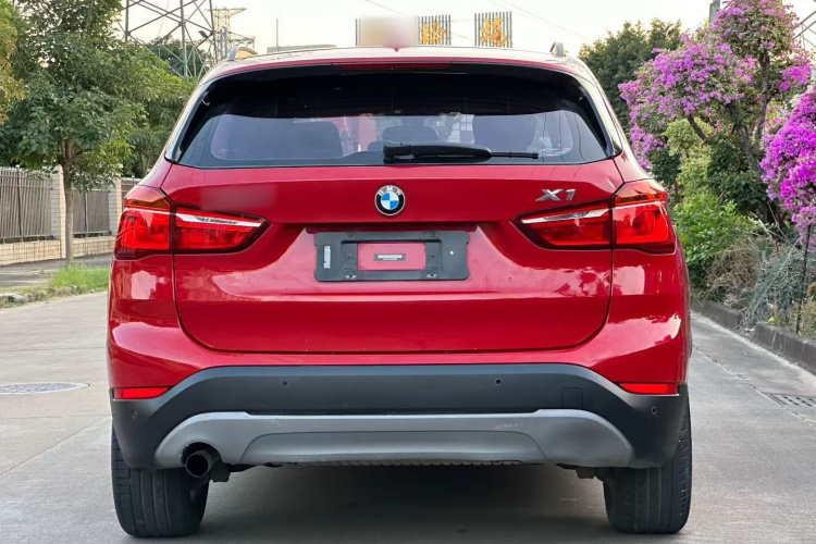 宝马X1 2016款 sDrive18Li 时尚型车身外观6005