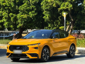 福特 蒙迪欧 2024款 2.0T E-混动运动版 ST-Line