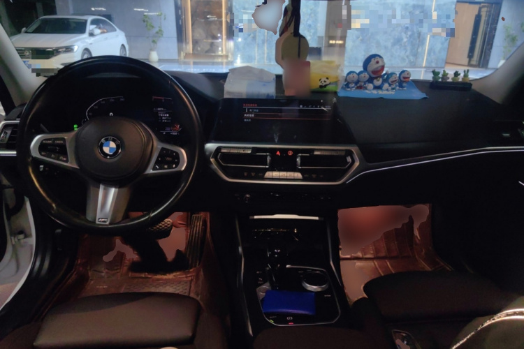 宝马3系 2021款 325i M运动套装中控内饰12