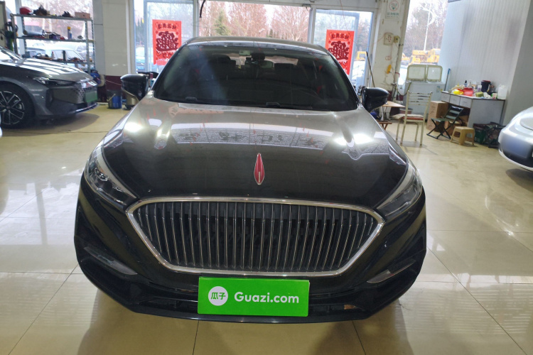 红旗H5 2018款 30TD 型动版车身外观2