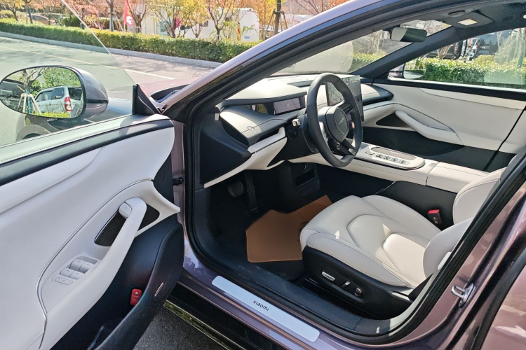 小米汽车 小米SU7 2024款 后驱超长续航高阶智驾Pro版中控内饰7003