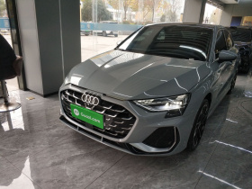 奥迪A3 2025款 A3L Limousine 35TFSI 飞驰尊享型