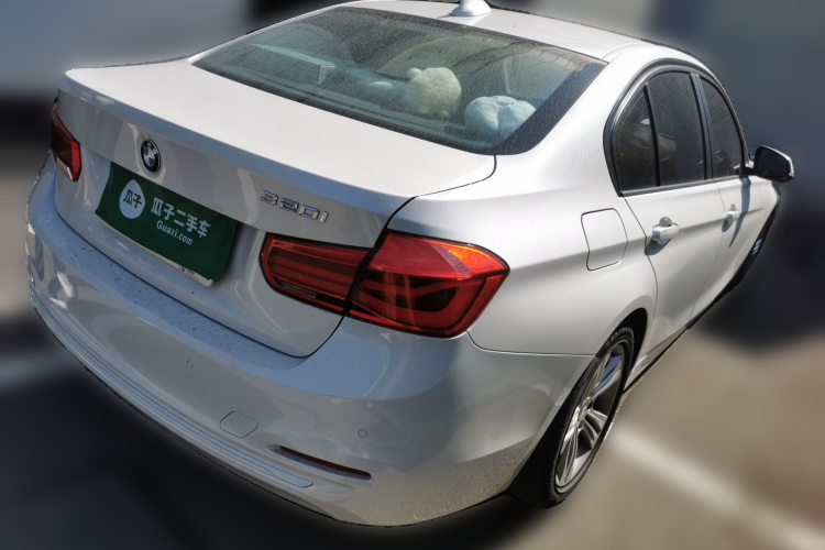 宝马3系 2016款 316i 时尚型车身外观6005