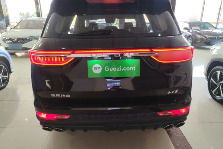 捷途X90 2023款 子龙 2.0T DCT常胜版 5座车身外观6