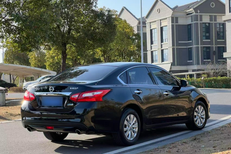 日产 天籁 2016款 改款 2.0L XL舒适版车身外观6001