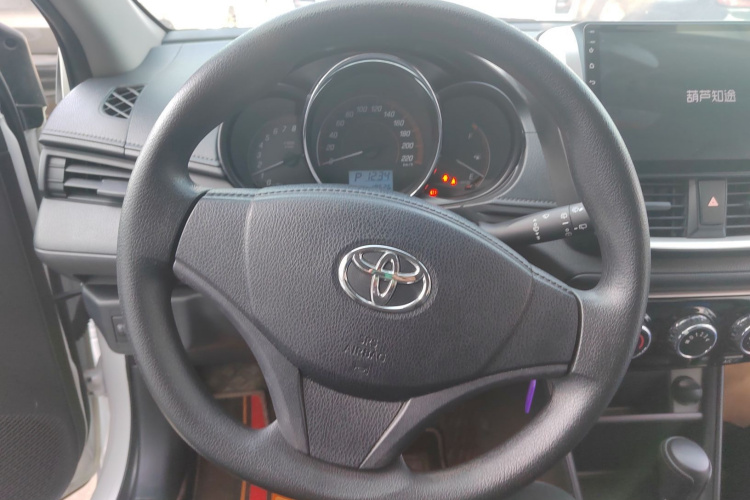 丰田 YARiS L 致炫 2021款 致炫X 1.5L CVT领先版局部细节13