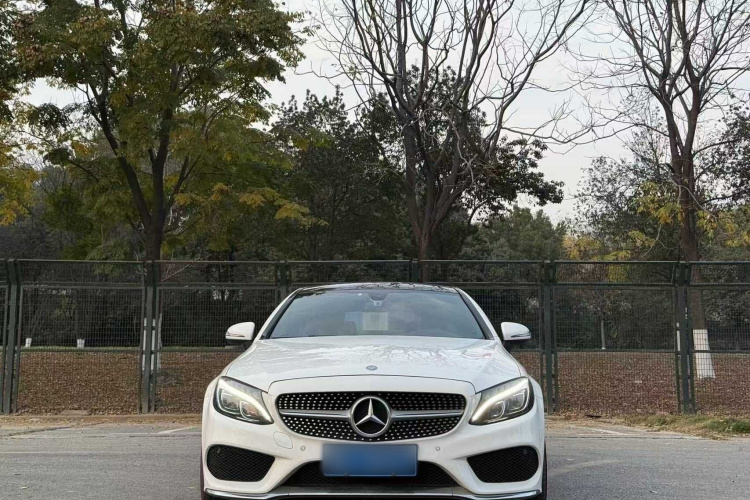 奔驰C级(进口) 2017款 C 200 4MATIC 轿跑版车身外观6002