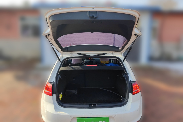 大众 高尔夫 2016款 230TSI 自动舒适型中控内饰23