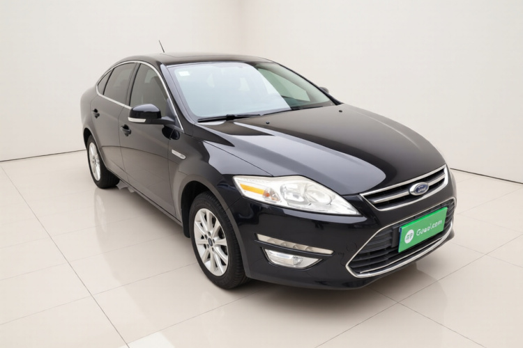 福特 致胜 2013款 2.3L 时尚型车身外观3