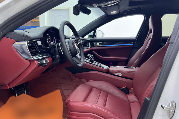 保时捷 Panamera新能源 2021款 Panamera 4 E-Hybrid 2.9T中控内饰7006