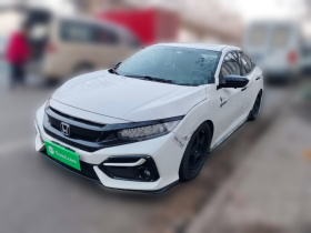 本田 思域 2021款 HATCHBACK 220TURBO CVT潮酷控