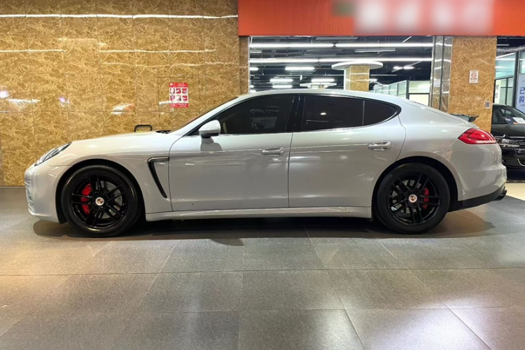 保时捷 2014款 Panamera 4 3.0T车身外观6002