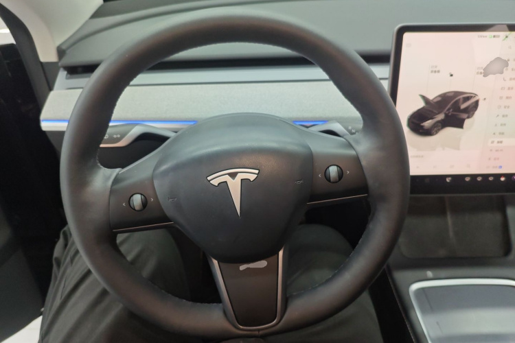 特斯拉 Model Y 2023款 后轮驱动版局部细节13