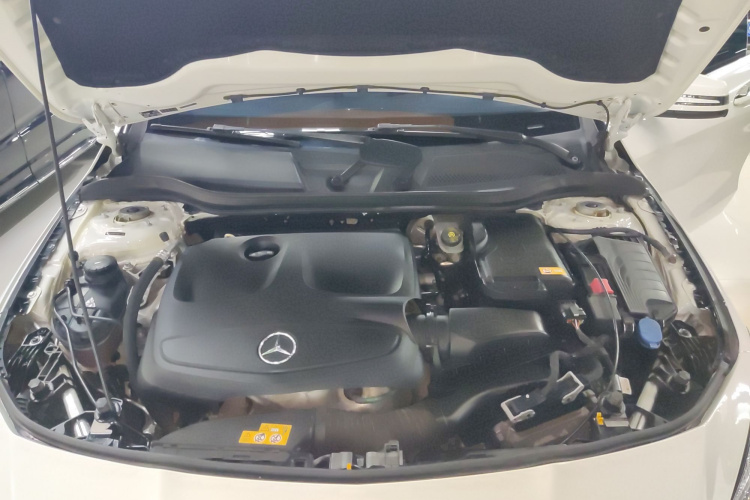 奔驰CLA 2016款 改款 CLA 200 时尚型局部细节24