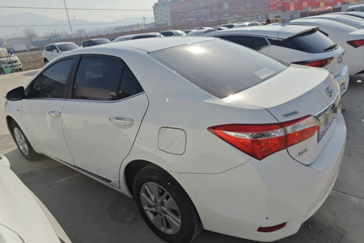 丰田 卡罗拉 2014款 1.6L CVT GL-i车身外观4