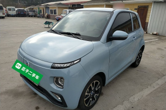 华晨新日i03 2021款 318km 31.45kWh